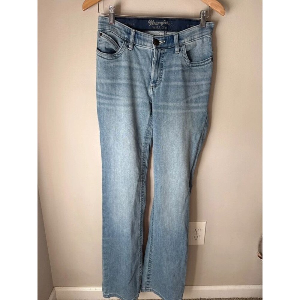 Wrangler Ultimate Riding Willow Light Wash Bootcut Jeans